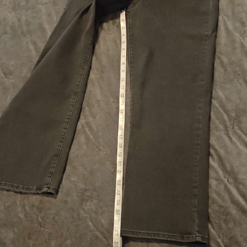 NWT Jessica Simpson Harmony High Rise Slim Straight Jeans - Picture 6 of 10